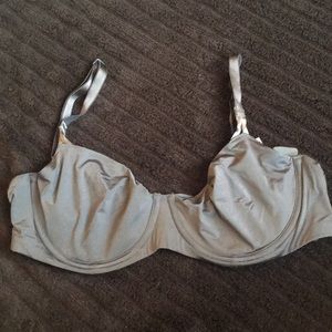 Gray unlined bra size 34DD Victoria’s Secret